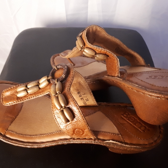 'Born' Sandal - Picture 2 of 4